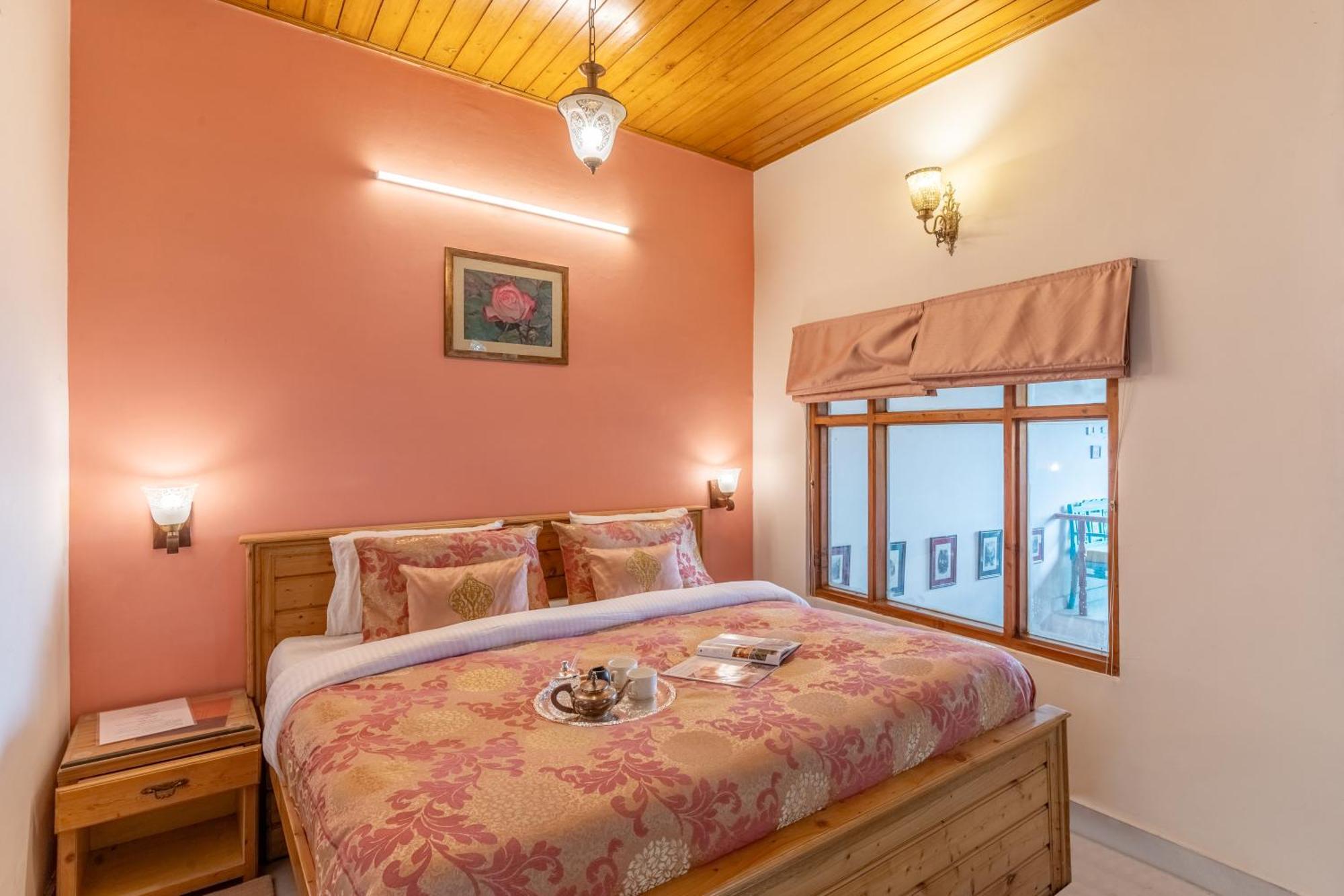Alaya Stays Meridian Oak, Shimla Exterior photo