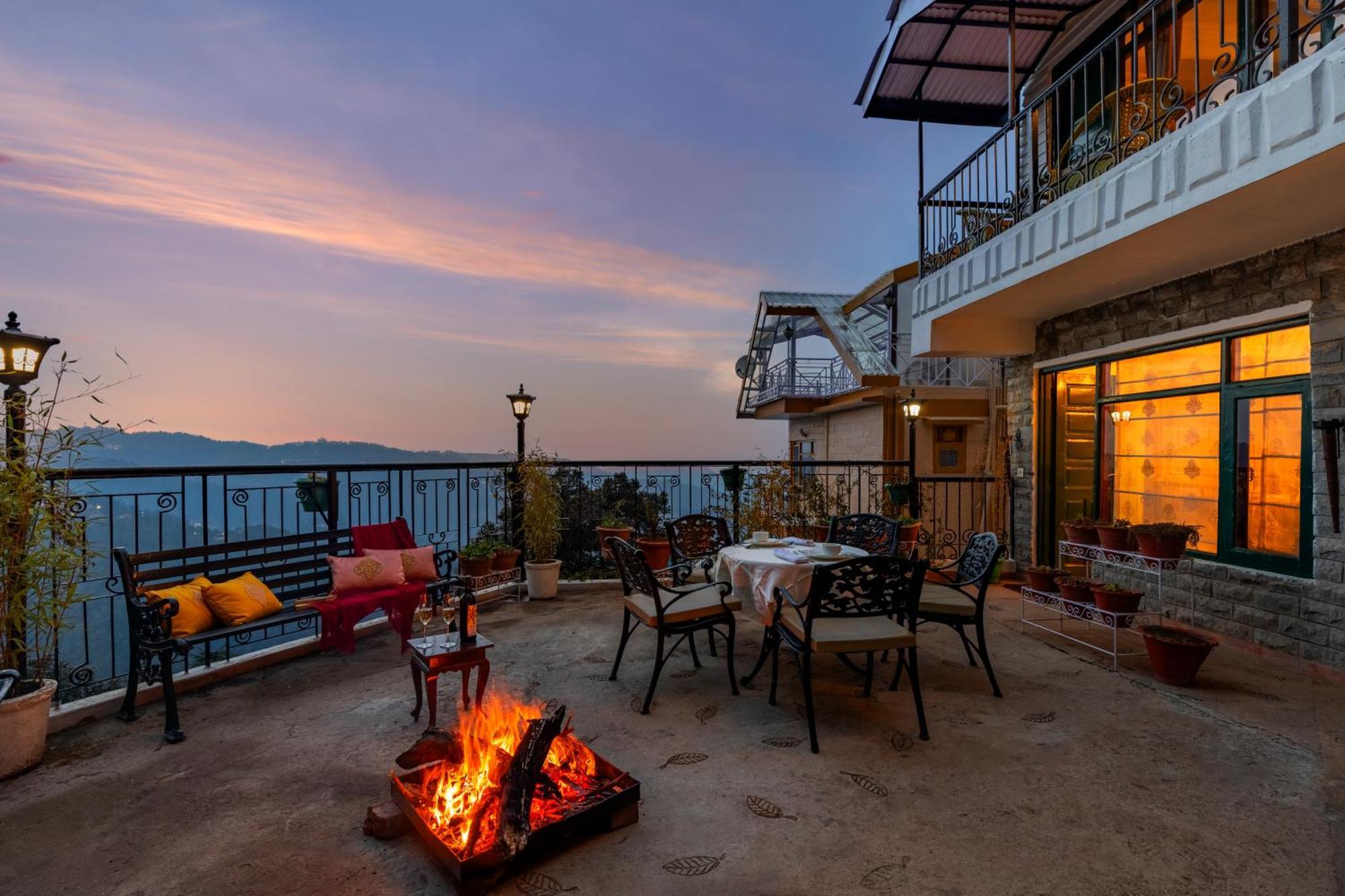 Alaya Stays Meridian Oak, Shimla Exterior photo