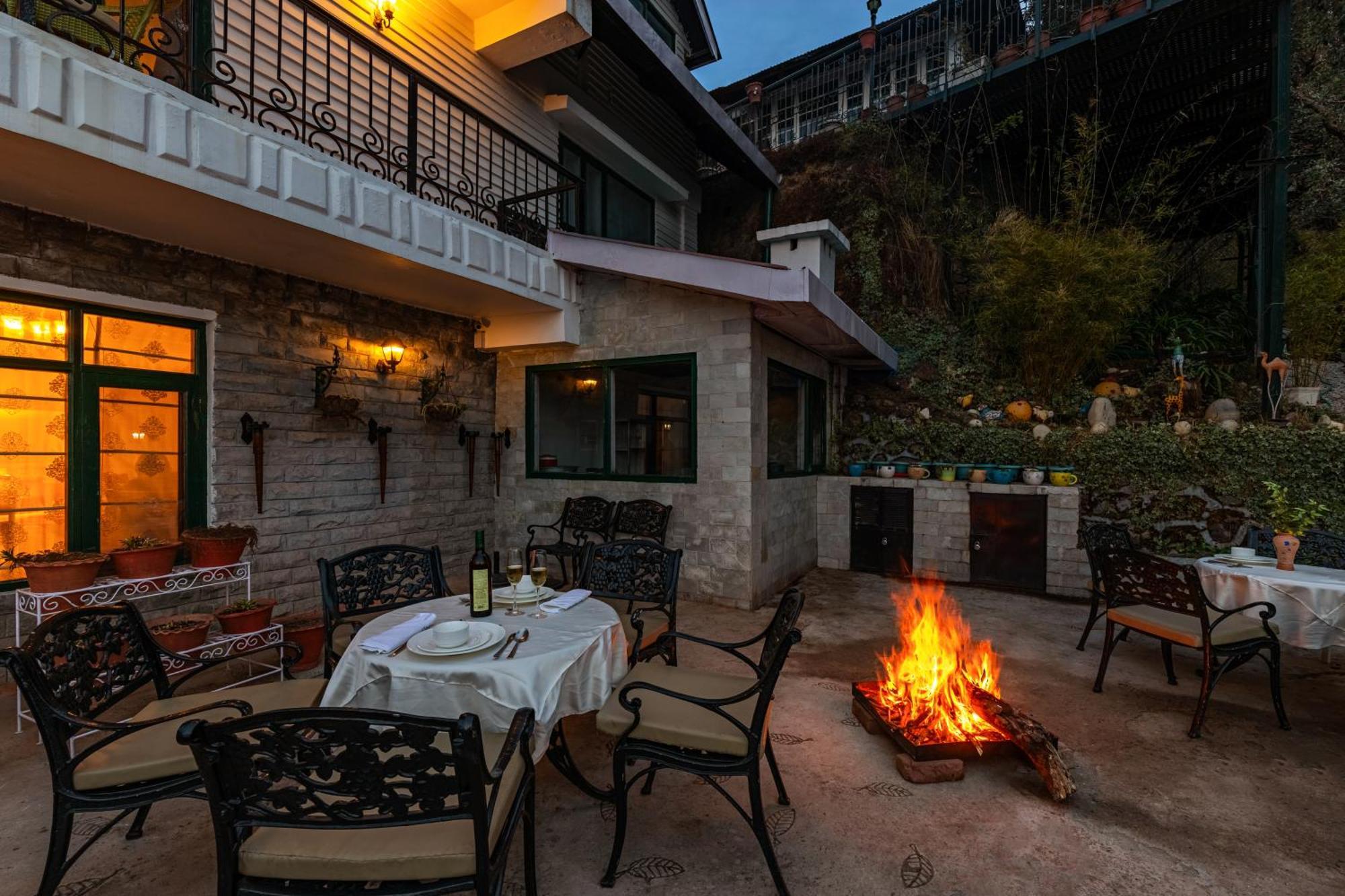Alaya Stays Meridian Oak, Shimla Exterior photo